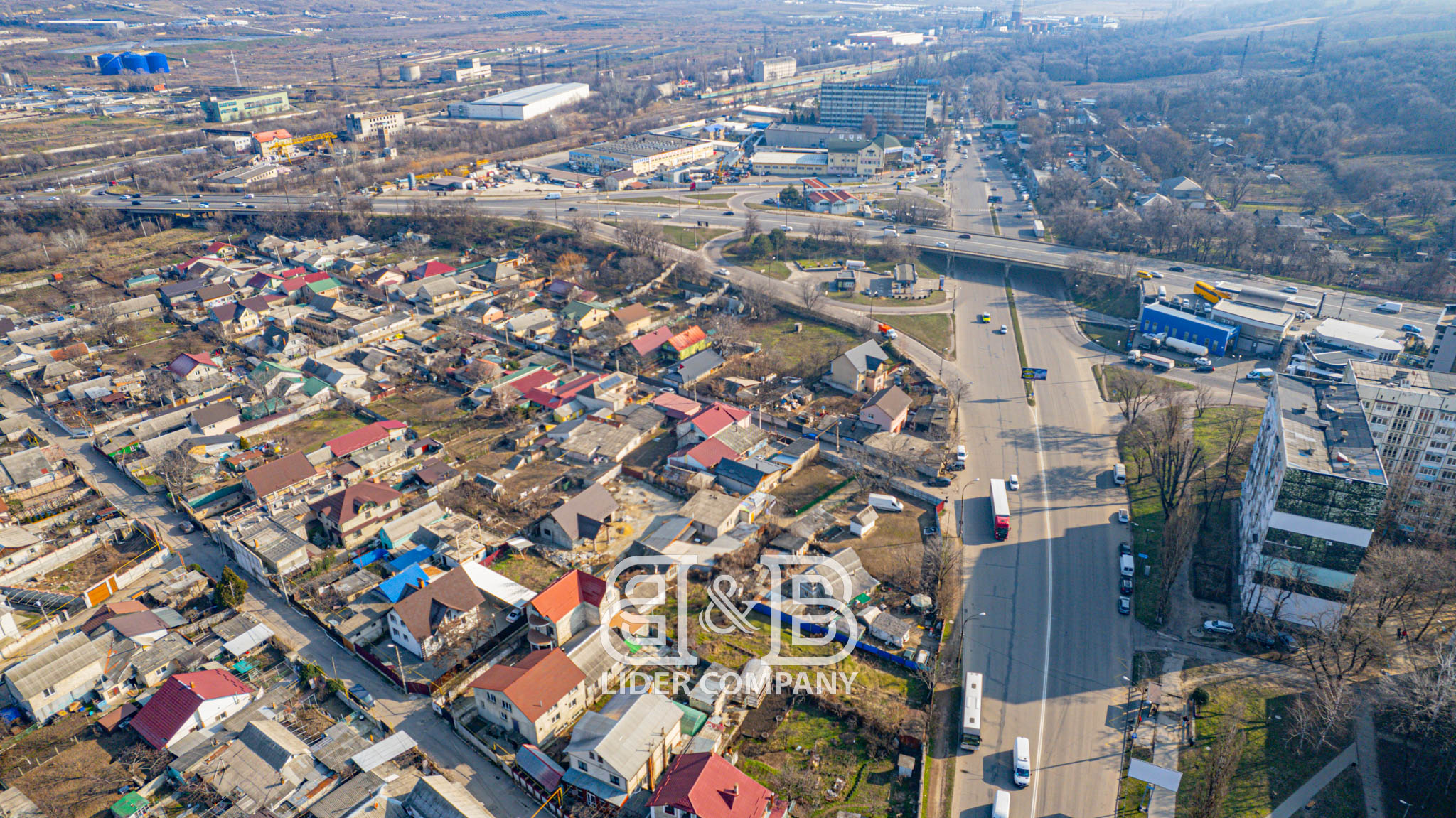 Închiriere teren pentru construcție – Strada Muncești