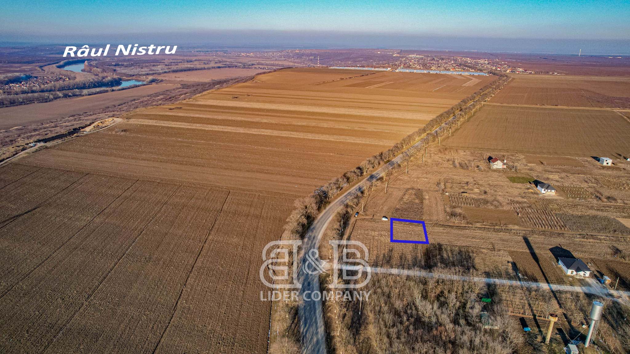 Se vinde teren pentru construcție în raionul Criuleni
