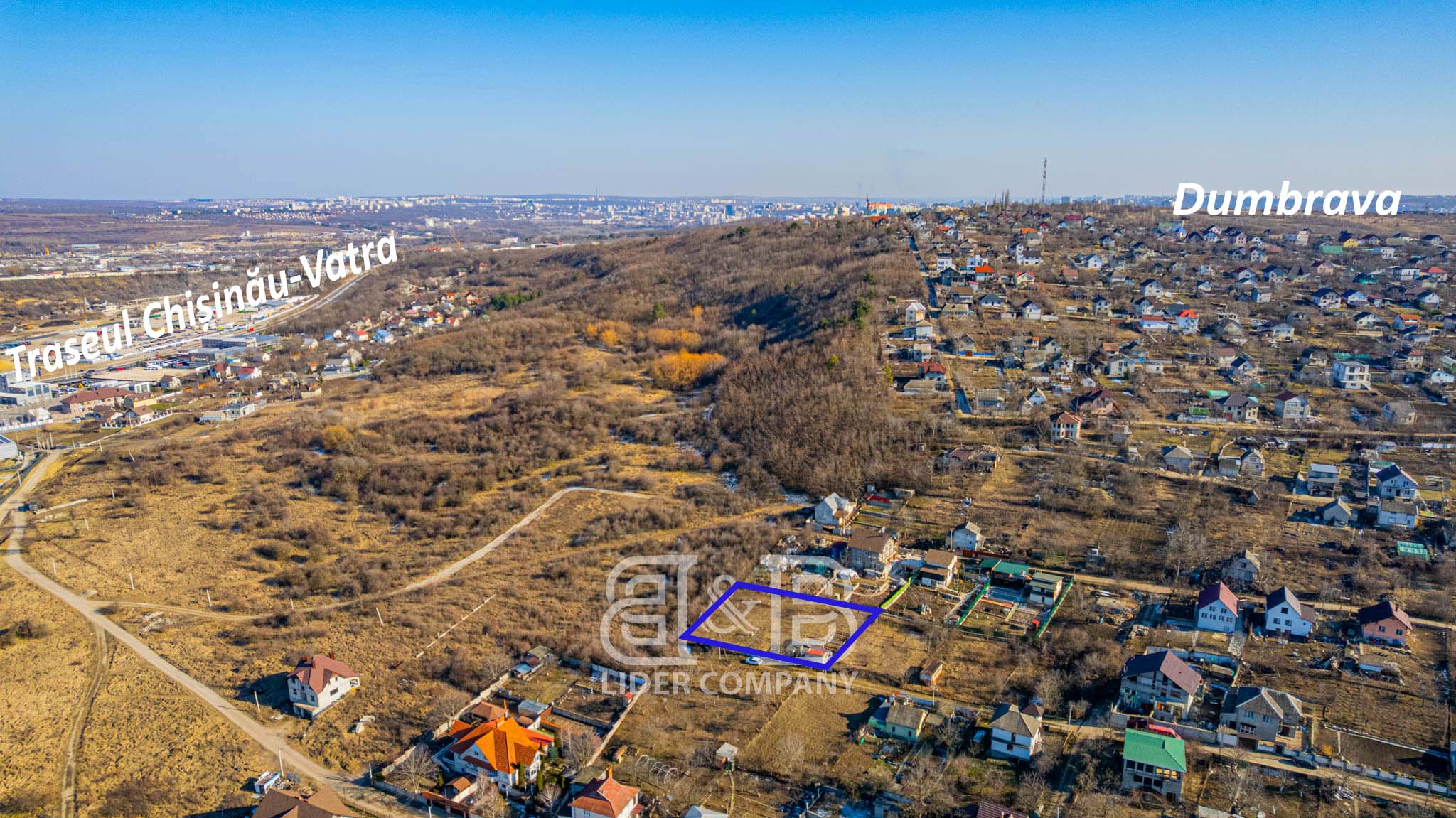 Se vinde teren în comuna Truseni – Lot pomicol 5,4 ari