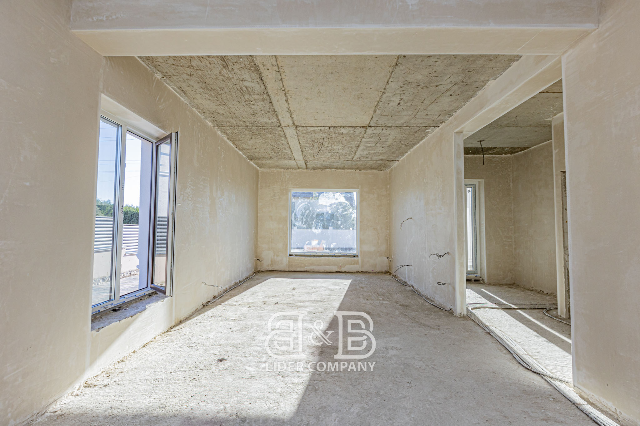 Casă în 2 nivele , 188 m2 în Băcioi