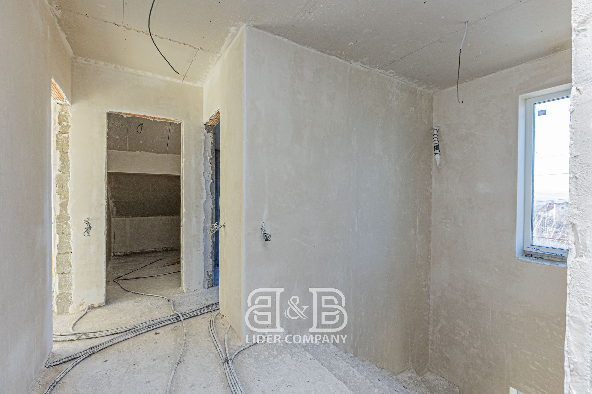 Casă în 2 nivele , 188 m2 în Băcioi
