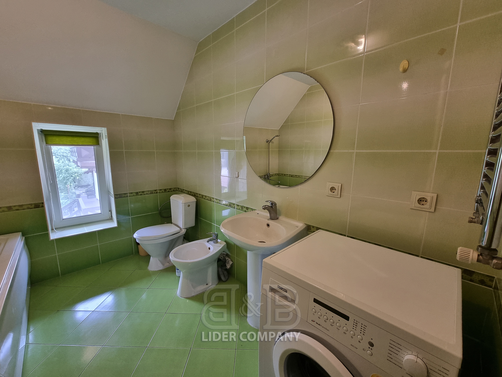 Chirie apartament la sol – 2 dormitoare + living – Dumbrava