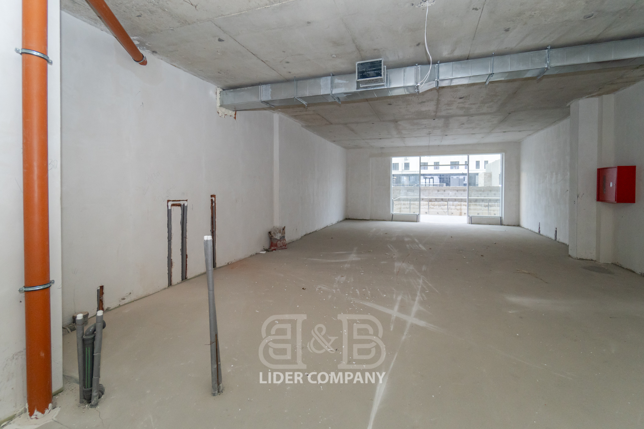 Newton House -114 mp SPAȚIU COMERCIAL str. Ioana Radu Buiucani
