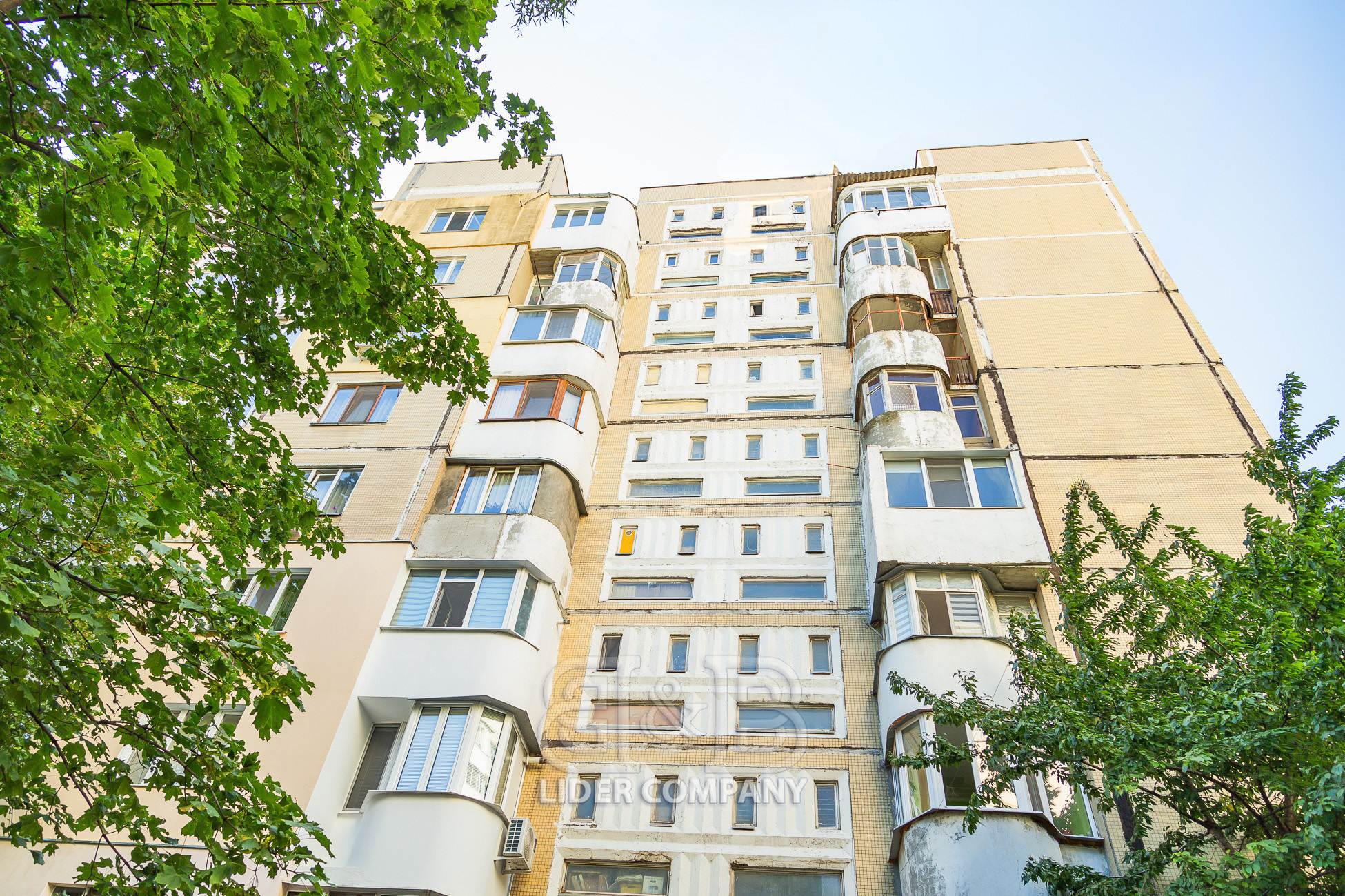 De vânzare apartament cu 2 camere – sectorul Botanica