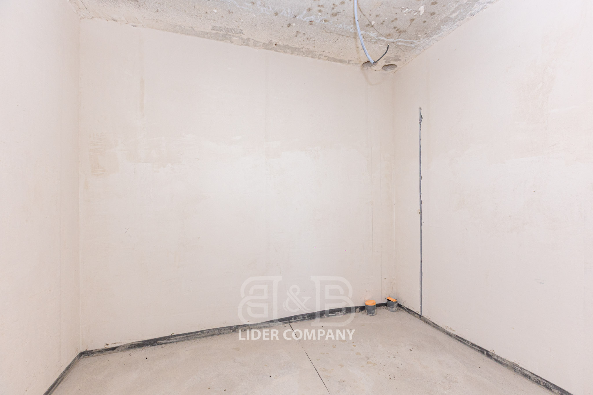 Spre vânzare o casă modernă cu design minimalist - Grătiești