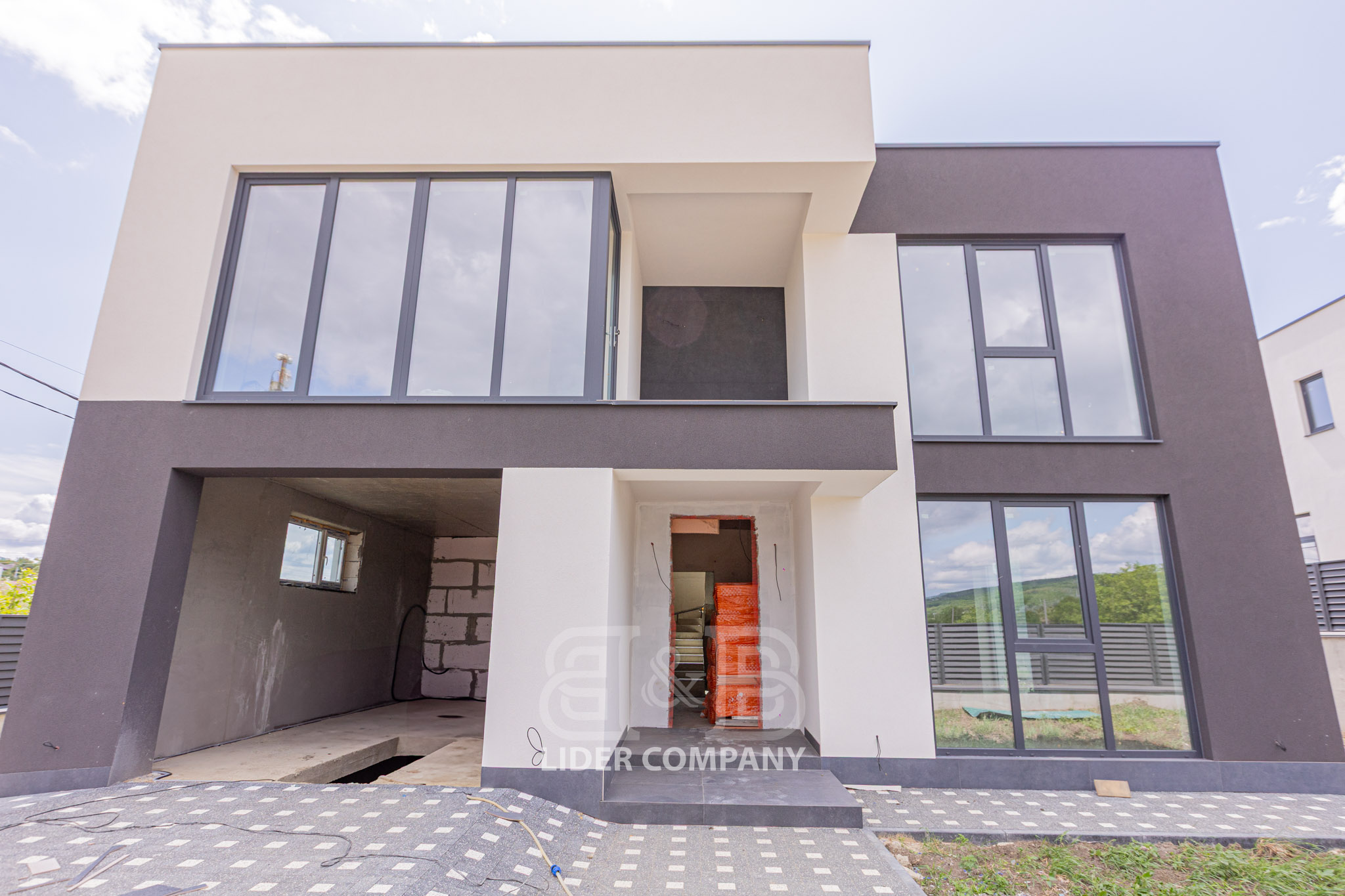 Casă modernă de vânzare – Grătiești