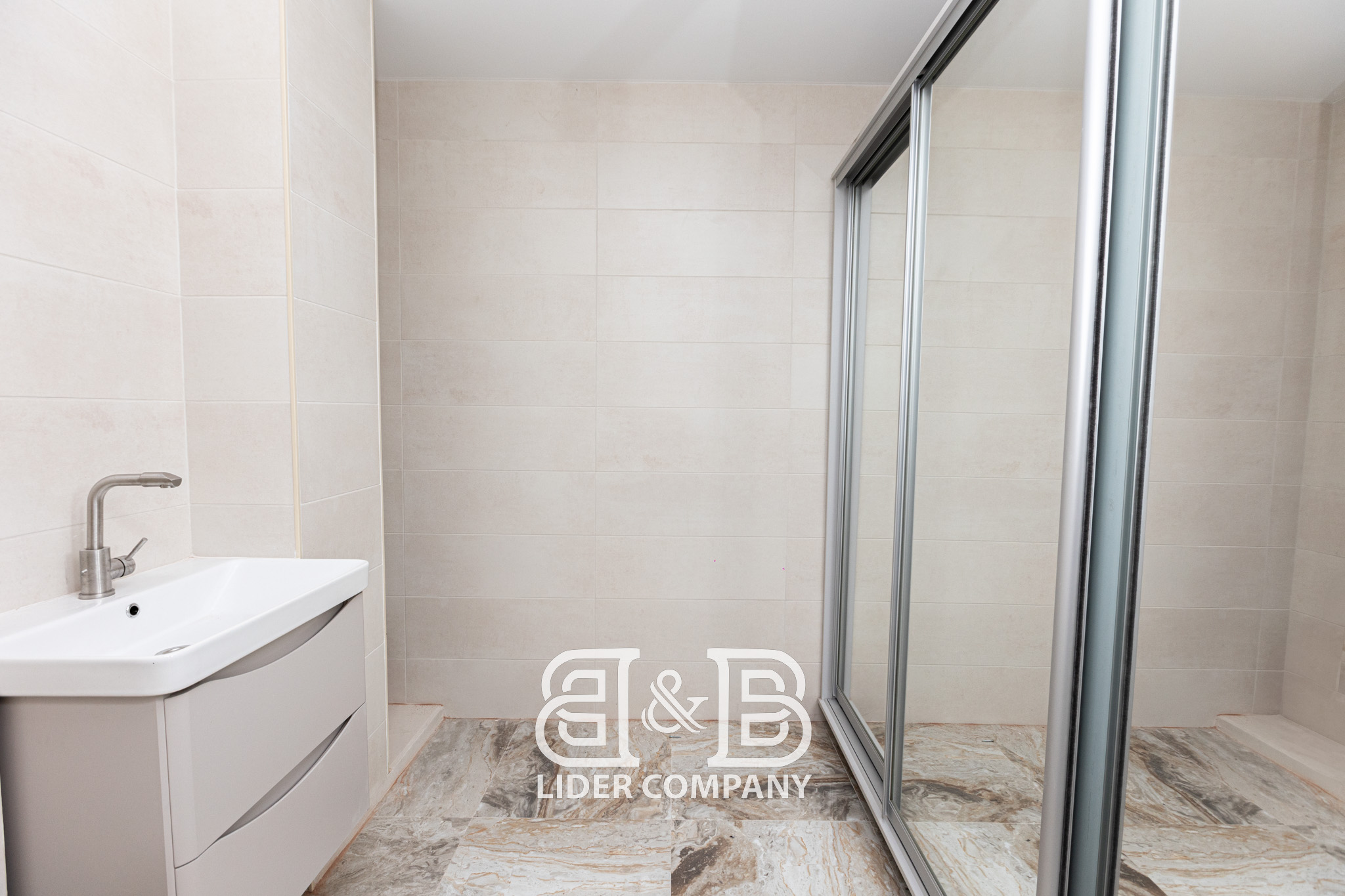 Chirie Apartament Hotelier Premium în Chișinău – Str. Ghioceilor 1
