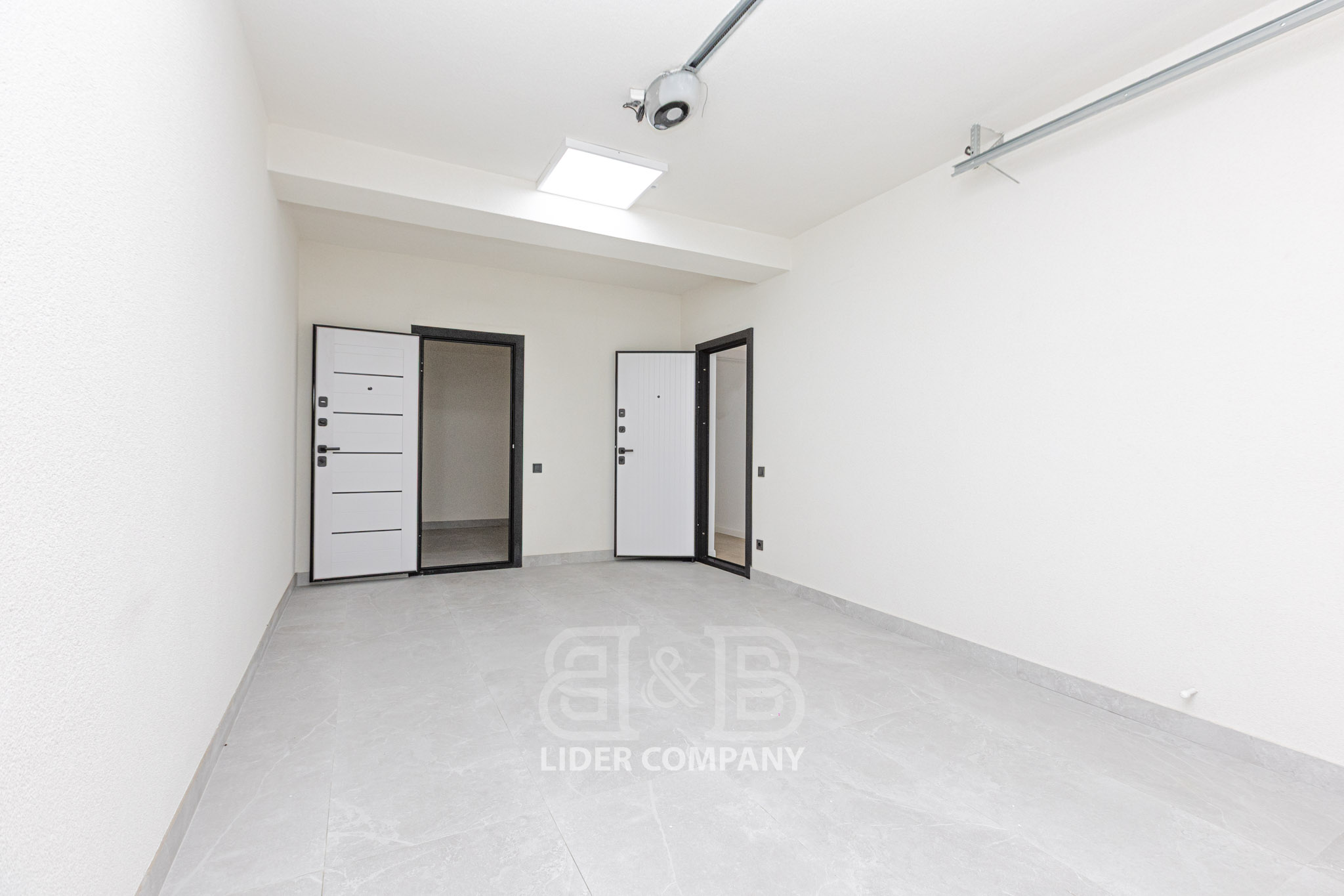 De vânzare – Townhouse pe 3 niveluri în Durlești