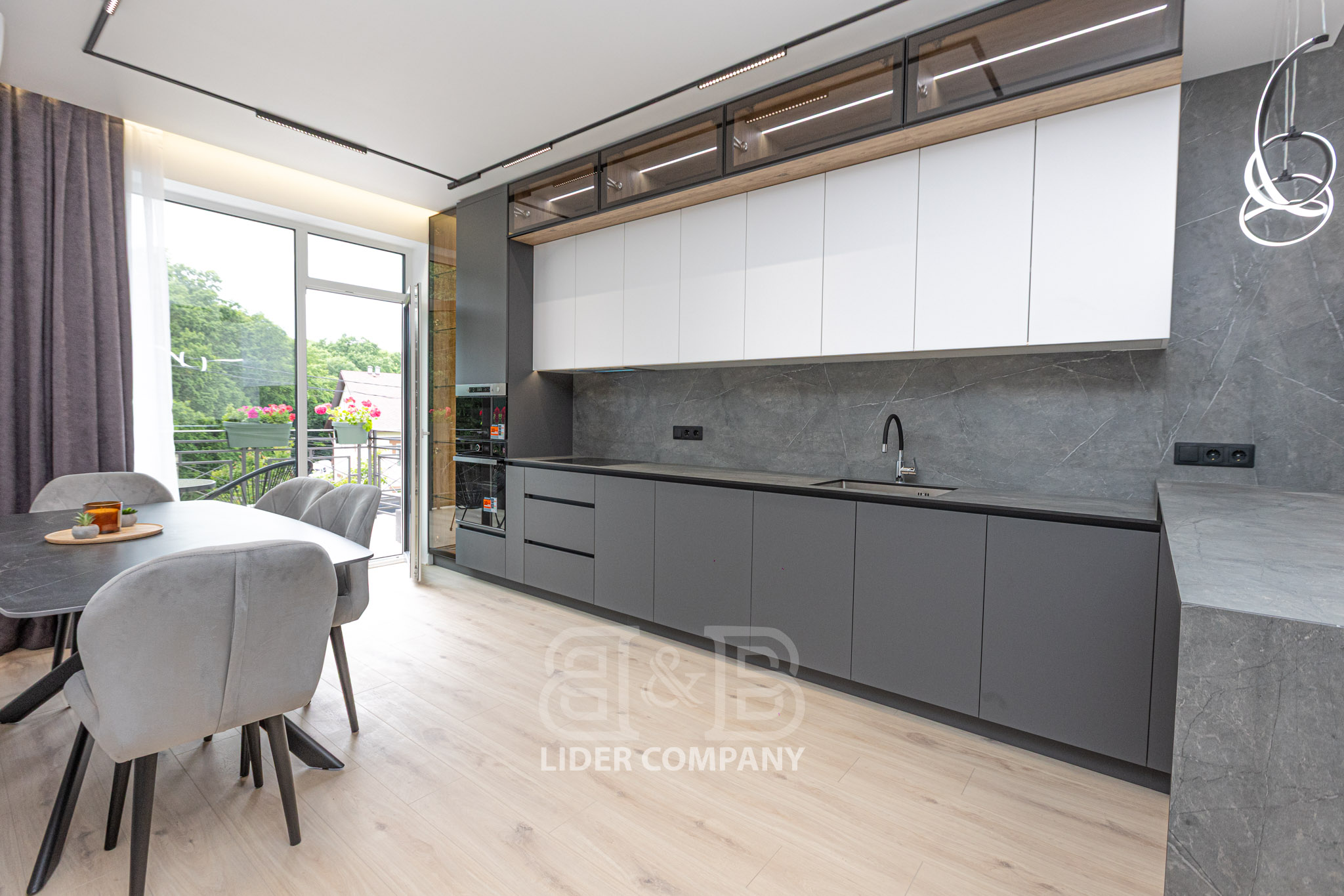De vânzare – Townhouse pe 3 niveluri în Durlești