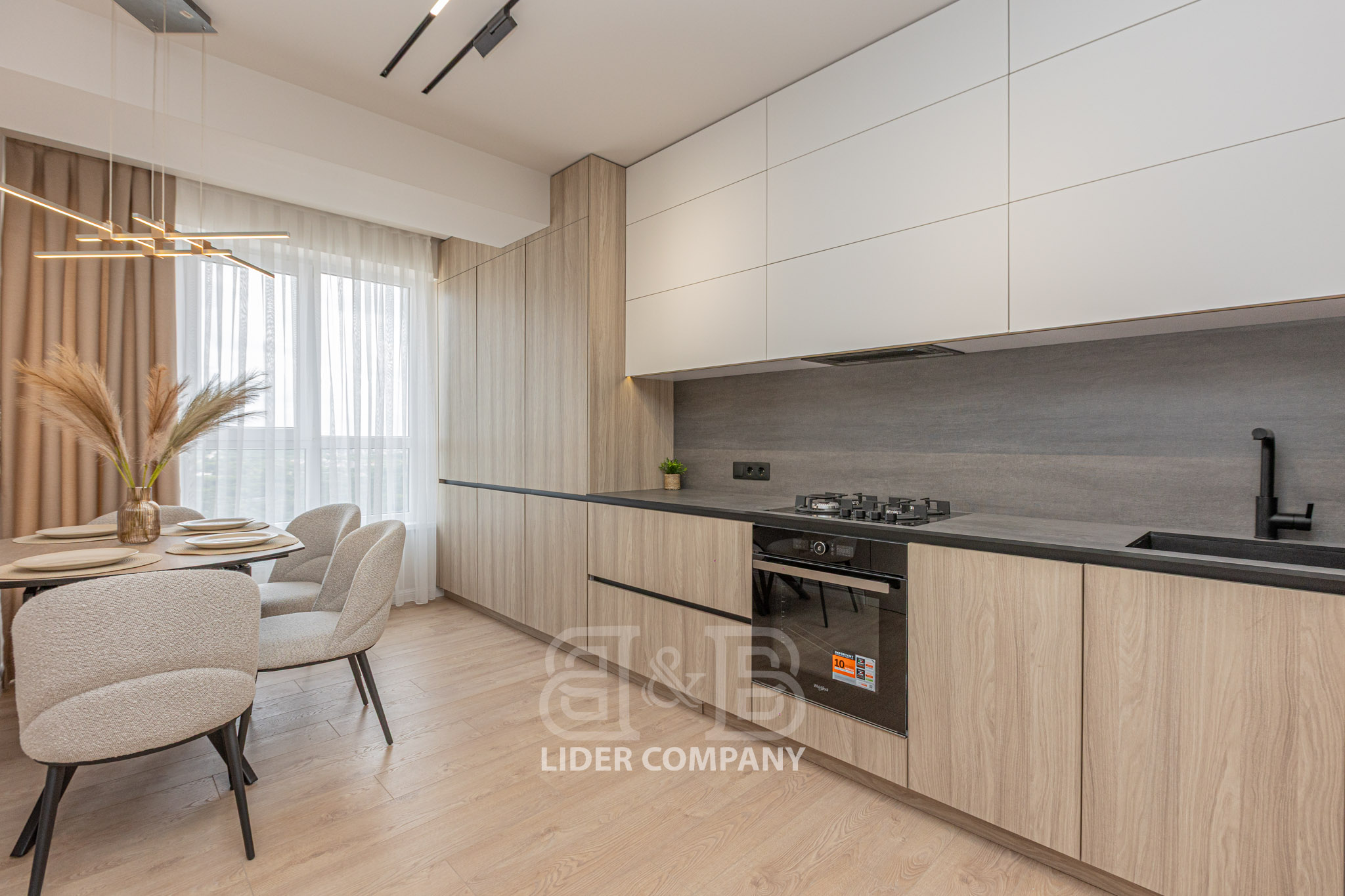 Spre vânzare apartament spațios Complexul Rezidențial Lagmar, sectorul Buiucani