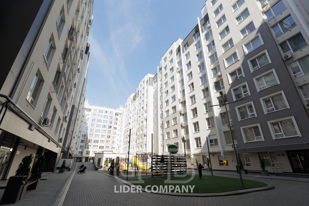 Apartament de vânzare 2 camere + living – Complexul Eco City, sector Ciocana