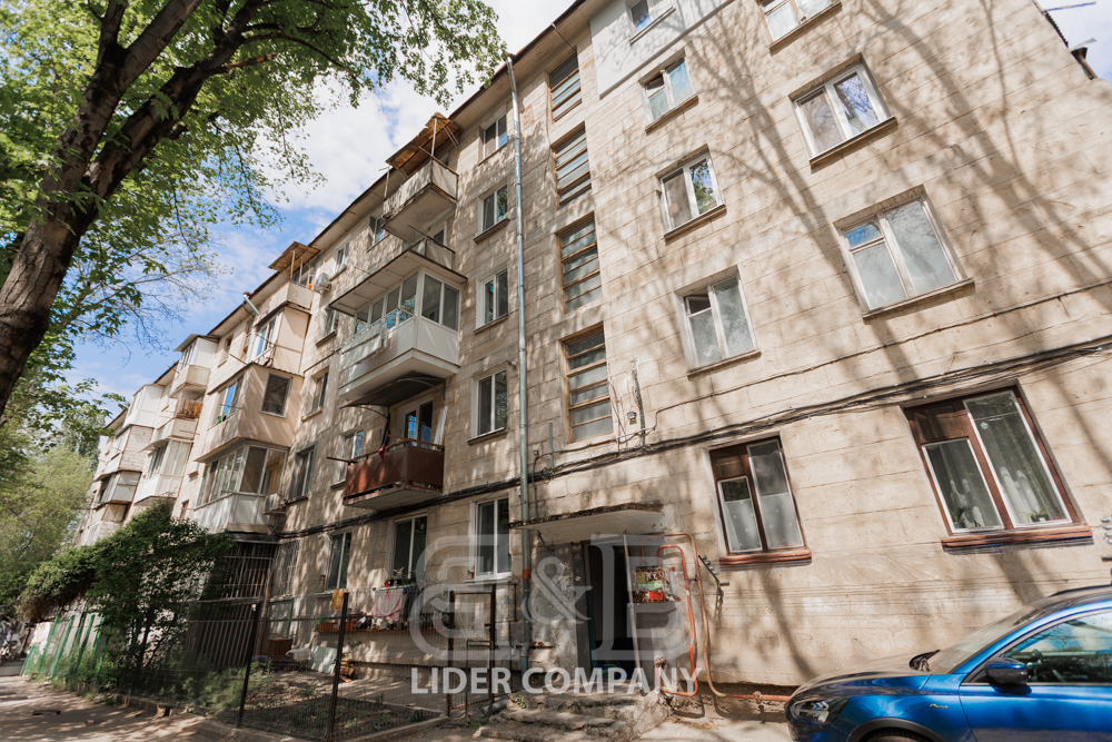 Apartament de vânzare – 1 cameră + living, 30,4 mp, str. Academician Andrei Saharov, sector Rîșcani