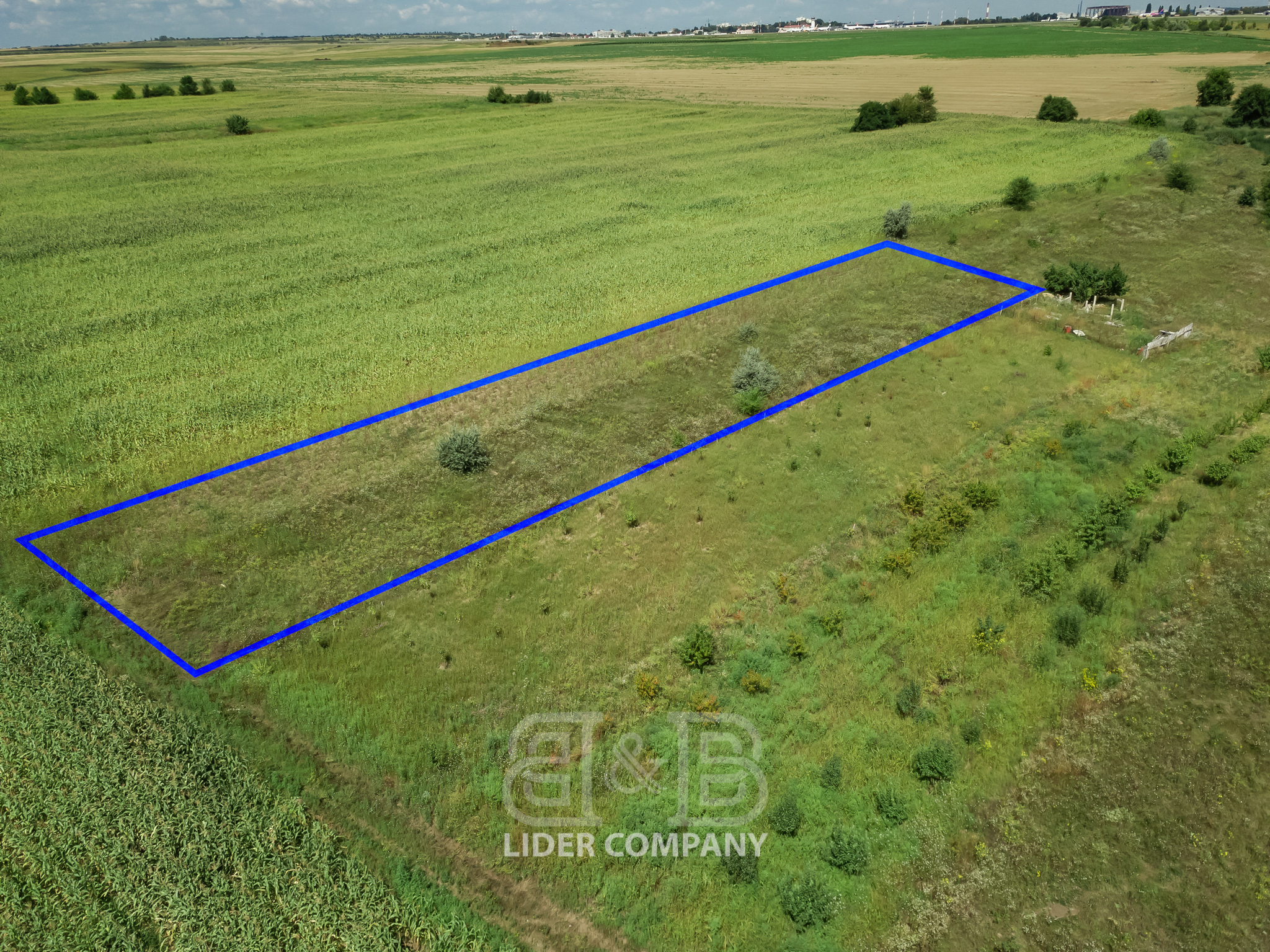 TEREN cu suprafața de 0,19ha în Sângera