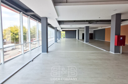 Spațiu comercial / Birou / Oficii Chirie