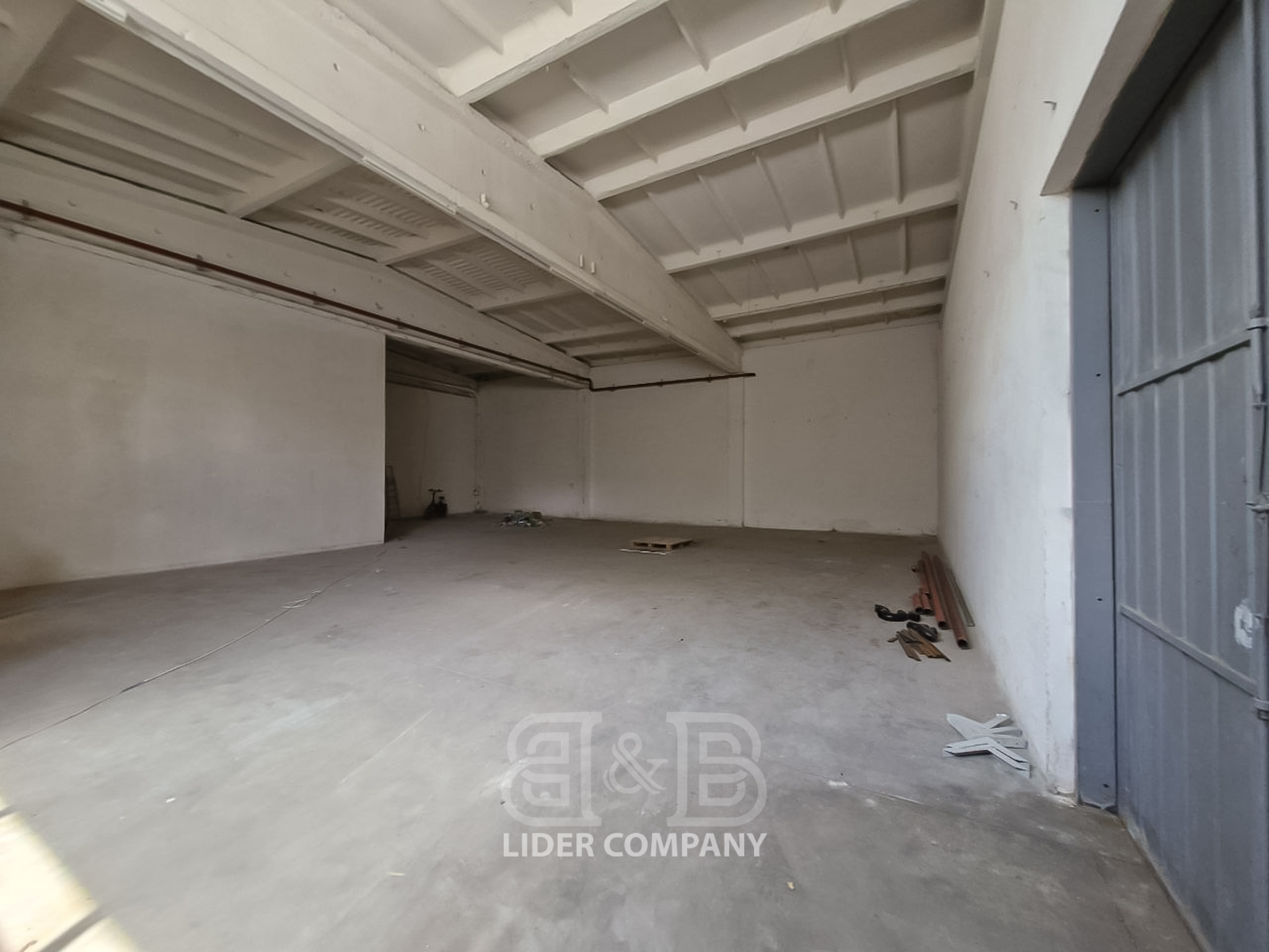 Spațiu comercial 650mp str.Muncești