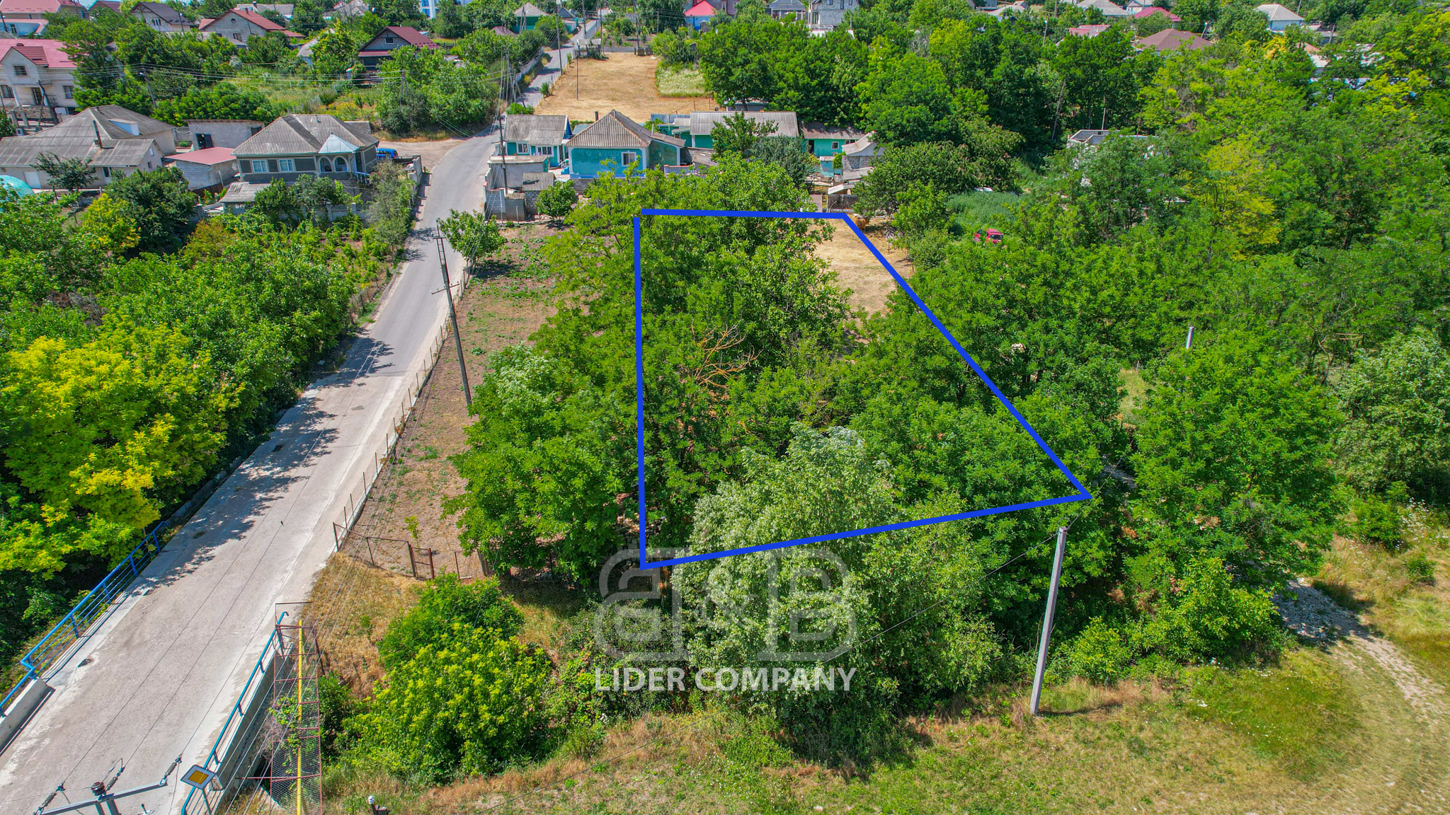 Teren de vânzare pentru construcții – comuna Băcioi