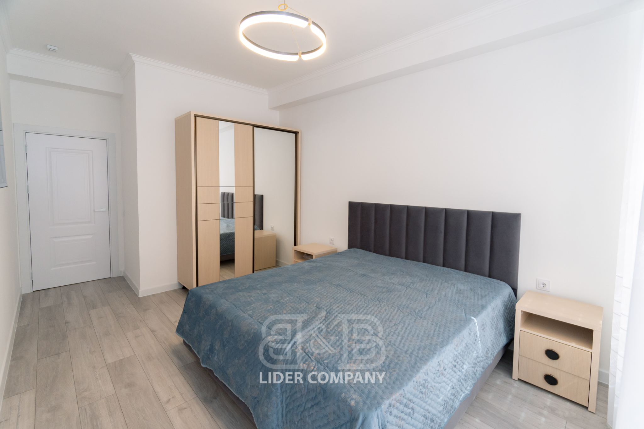 CHIRIE Apartament cu 1 cameră, 46 m², Centru, Chișinău