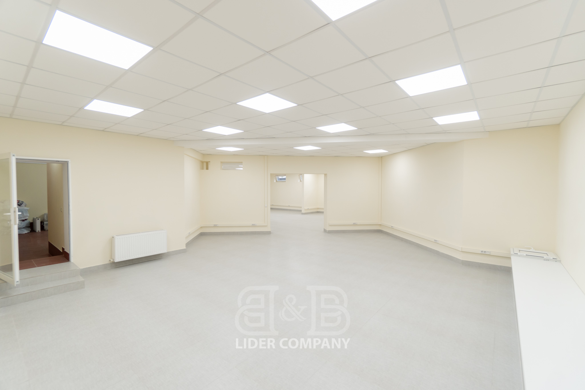 Chirie spatiu comercial 180 mp Centru , str. Sfatul Tării