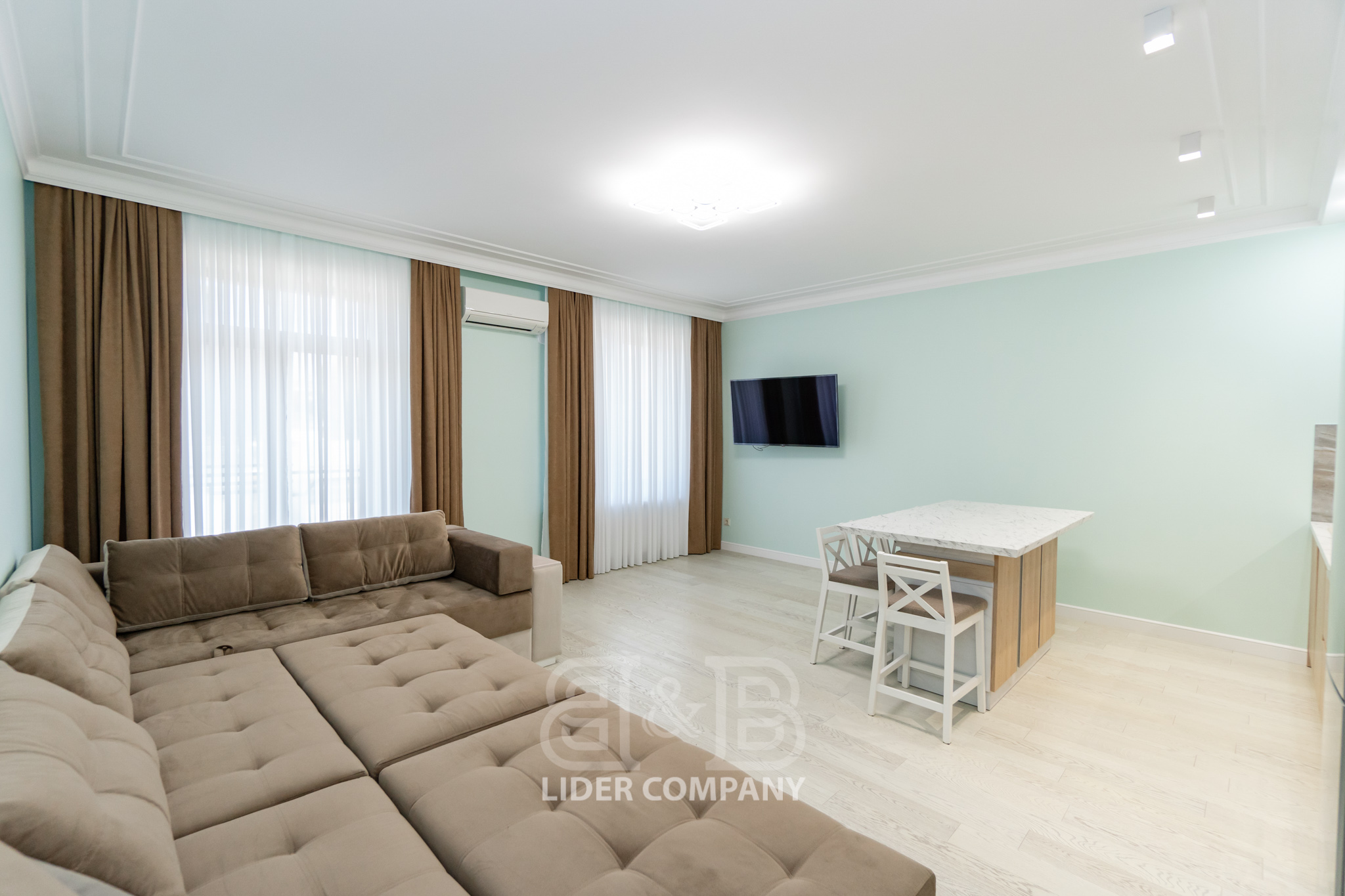 Apartament 80 m2 în sectorul Centru , Chișinău
