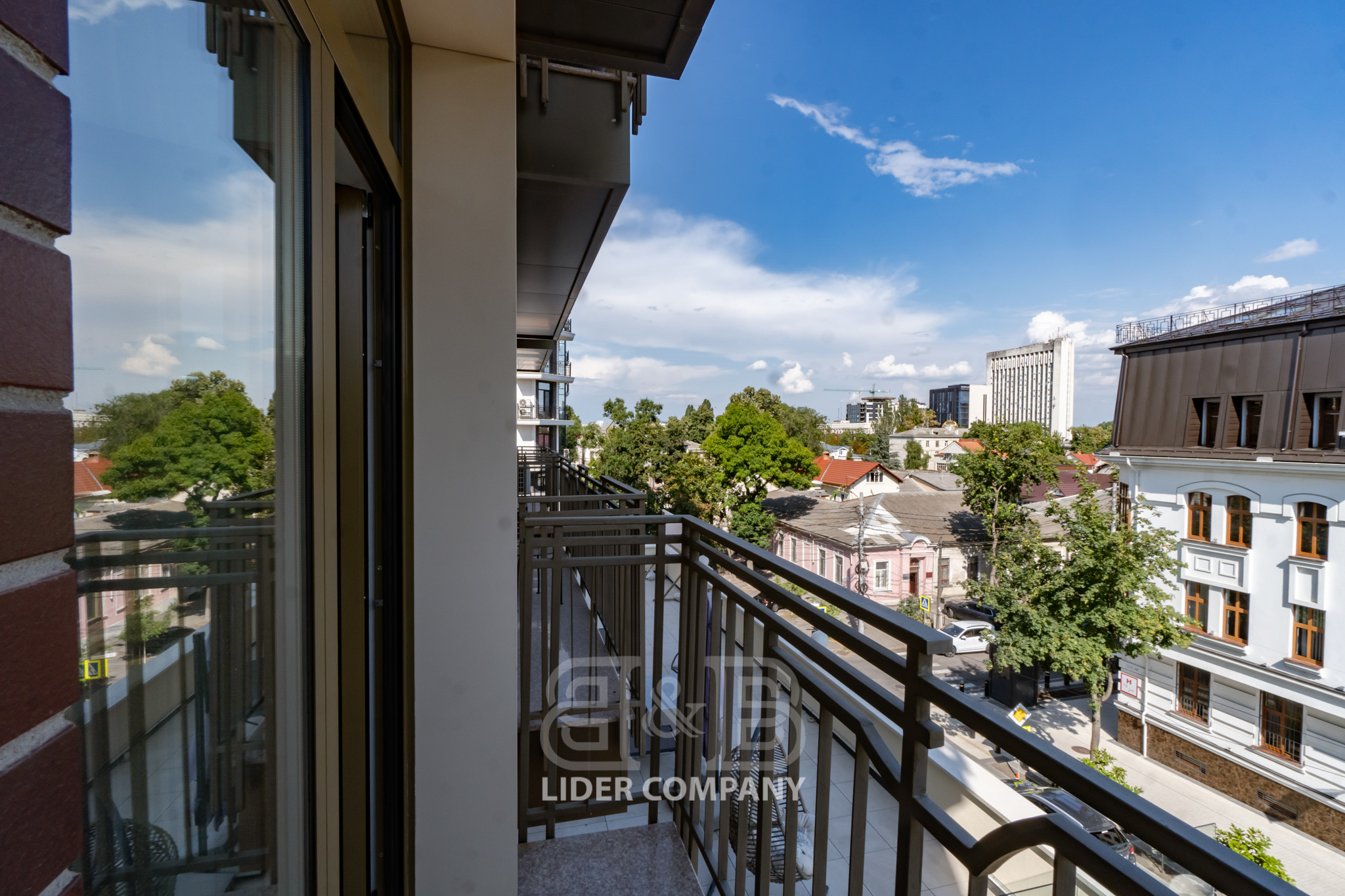 Apartament 80 m2 în sectorul Centru , Chișinău