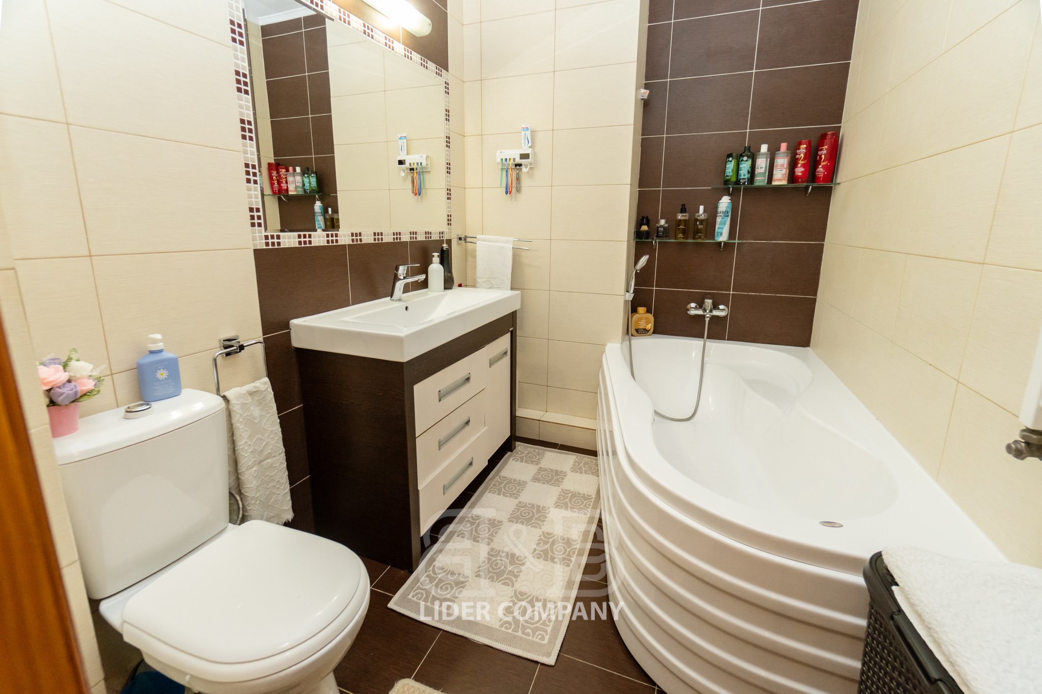 Apartament cu 3 camere, 104 m², Râșcani, Chișinău