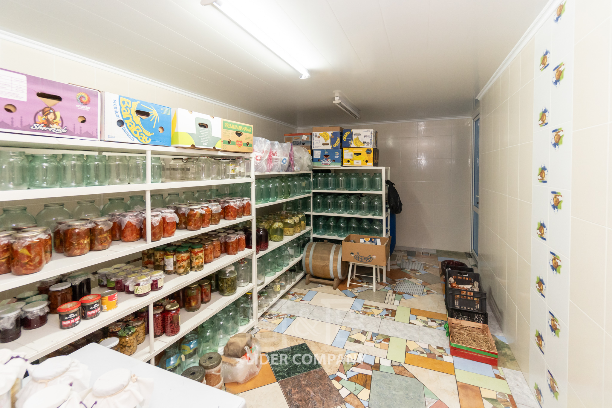 Casă în 3 nivele ,  Codru str.Sfîntul Nicolae 80