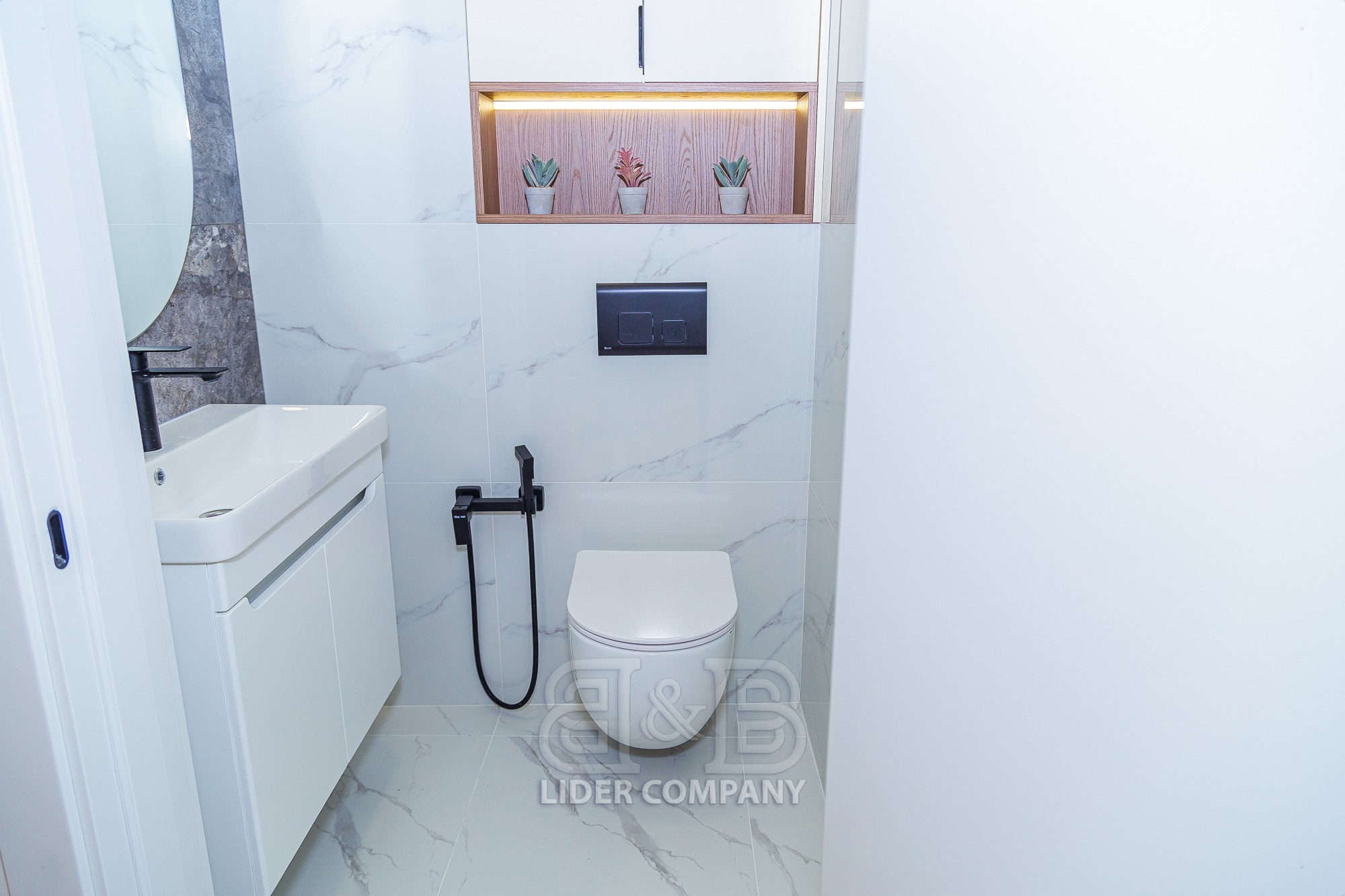 Apartament cu 3 camere de vânzare – sectorul Buiucani, complexul ExFactor