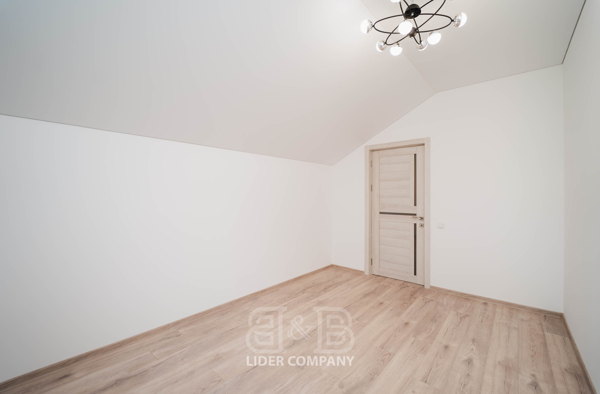 De vânzare duplex cu 2 nivele – satul Ratuș, raionul Criuleni