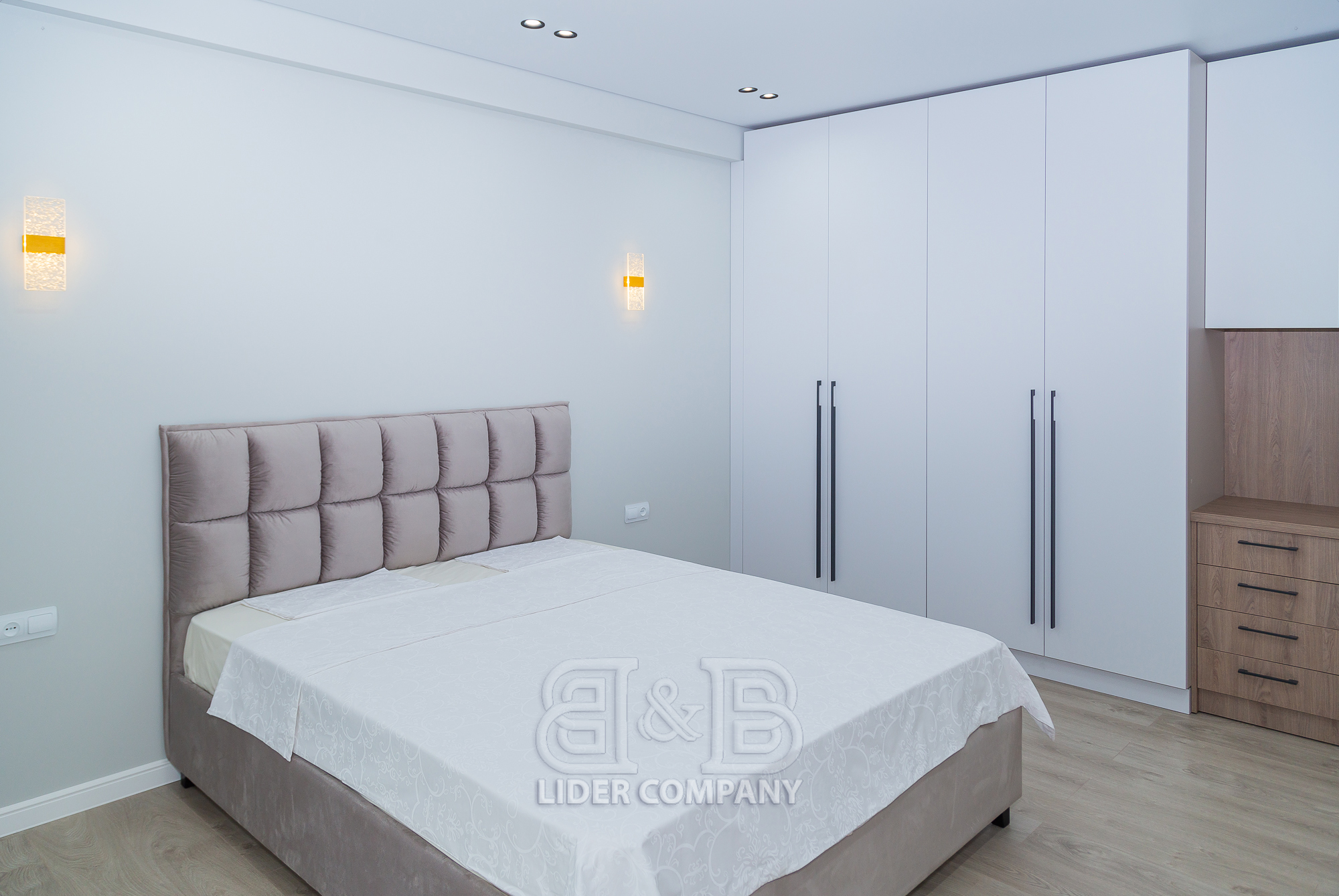 Apartament cu 2 camere de vânzare – sectorul Buiucani, complexul ExFactor