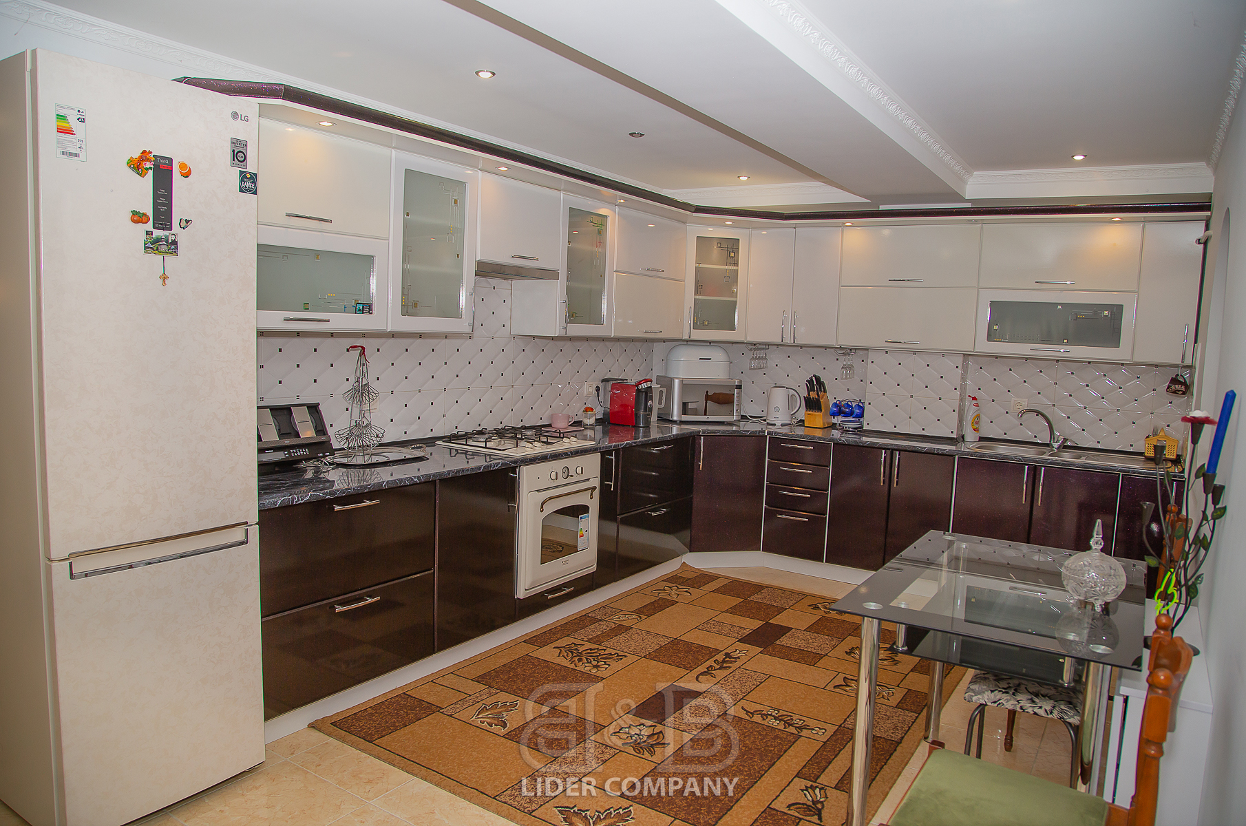 De vânzare – Apartament spațios de 97 mp, sectorul Poșta Veche