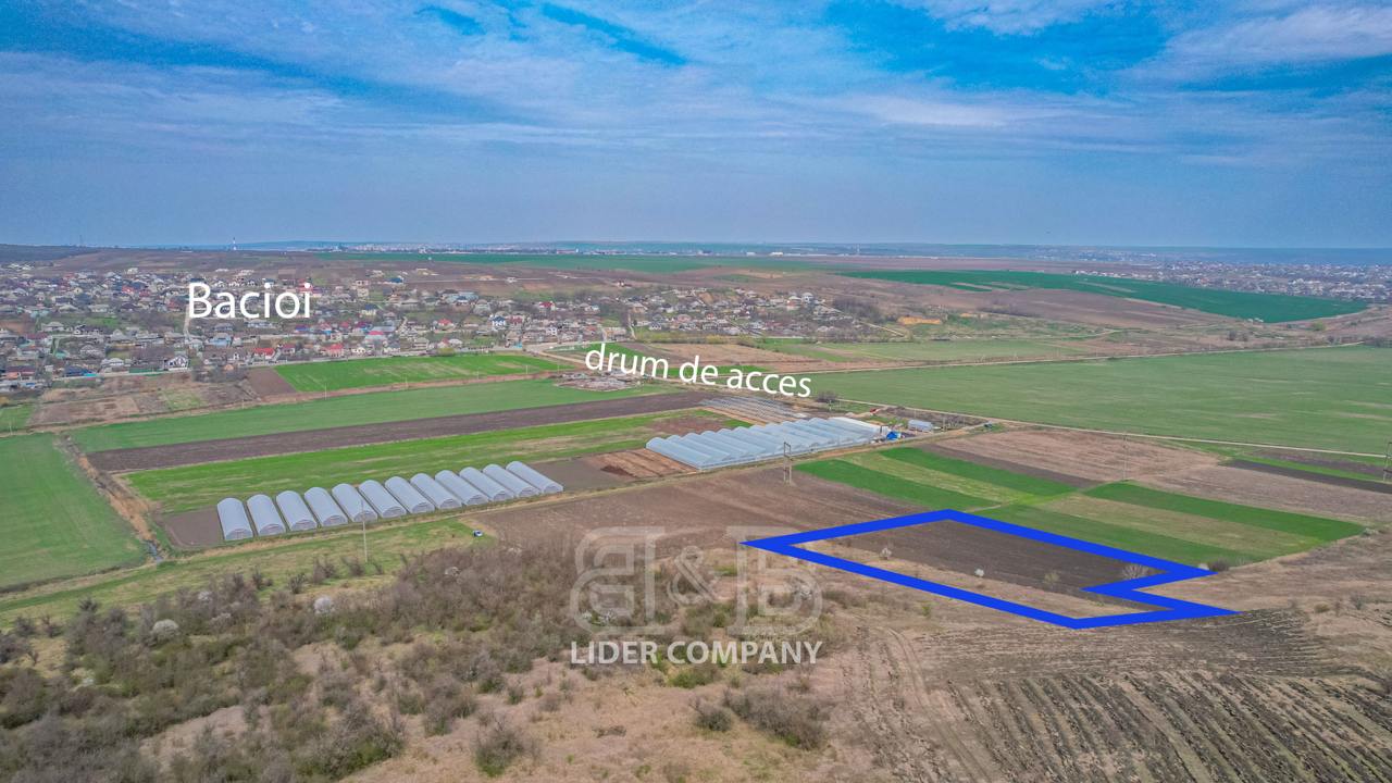 Spre vânzare terenuri agricole în Bacioi – 7, 17, 33 Ari