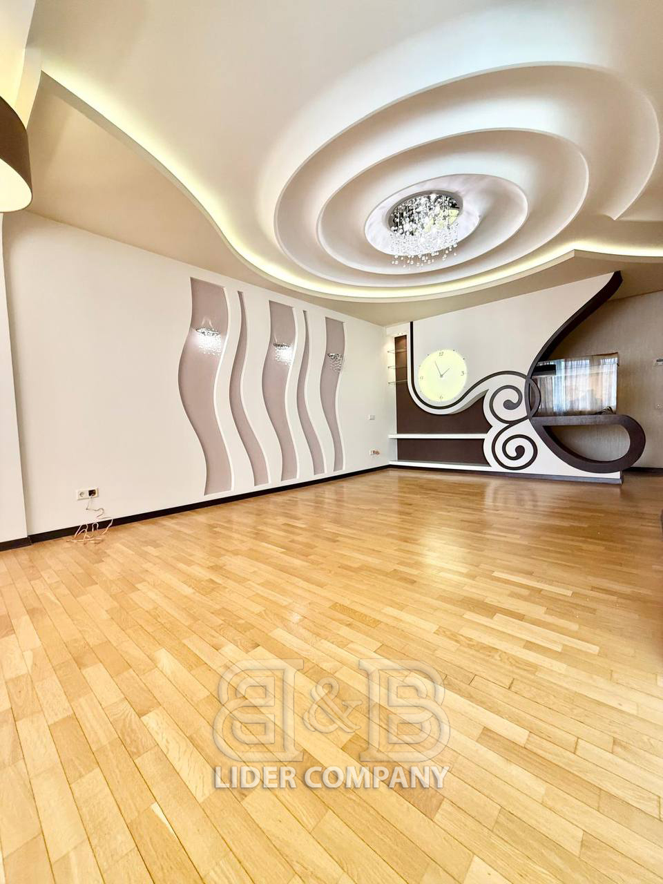 De vânzare apartament 2 camere+Living, sectorul Ciocana, strada Mircea cel Bătrân