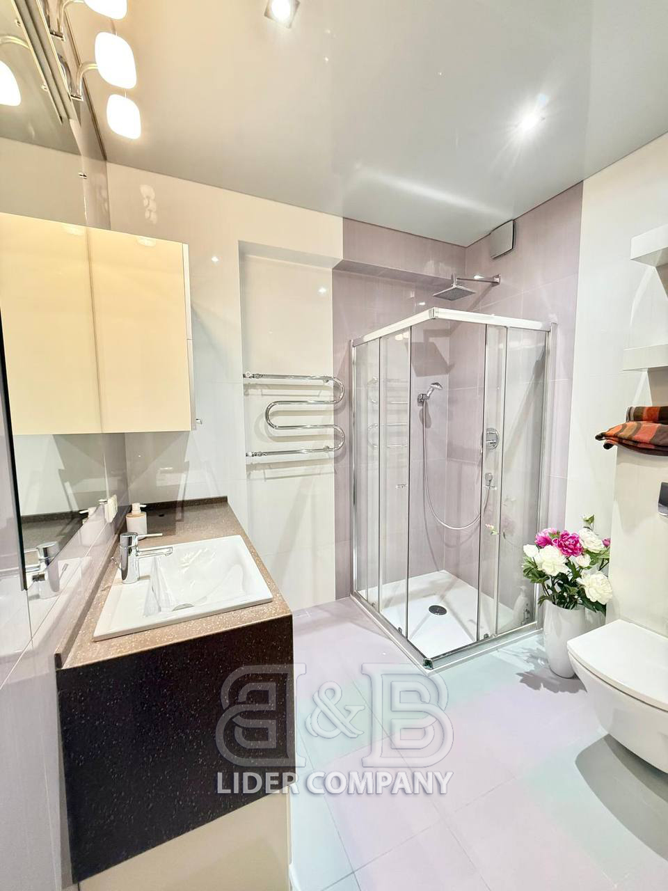 De vânzare apartament 2 camere+Living, sectorul Ciocana, strada Mircea cel Bătrân