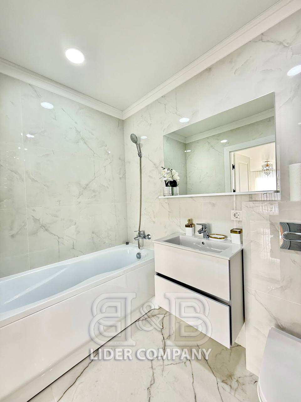 De vânzare Apartament – 77,40 mp – Centru, str. Nicolae Testemițanu