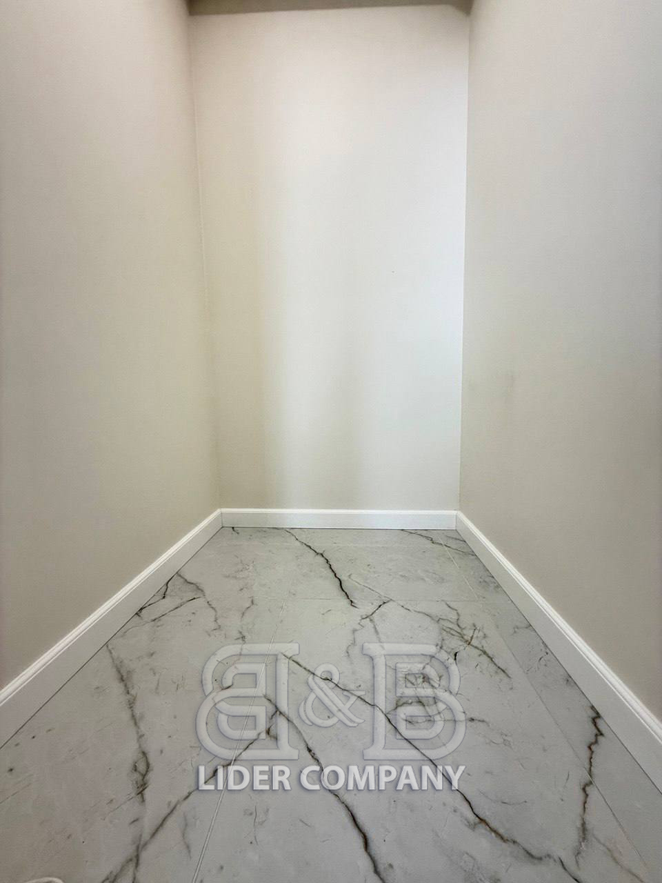 De vânzare Apartament – 77,40 mp – Centru, str. Nicolae Testemițanu