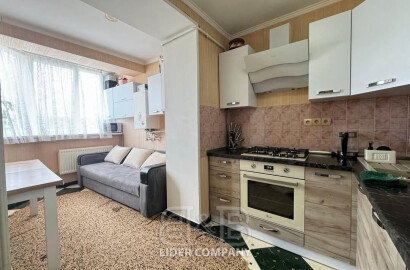 De vânzare apartament cu 1 cameră – Poșta Veche