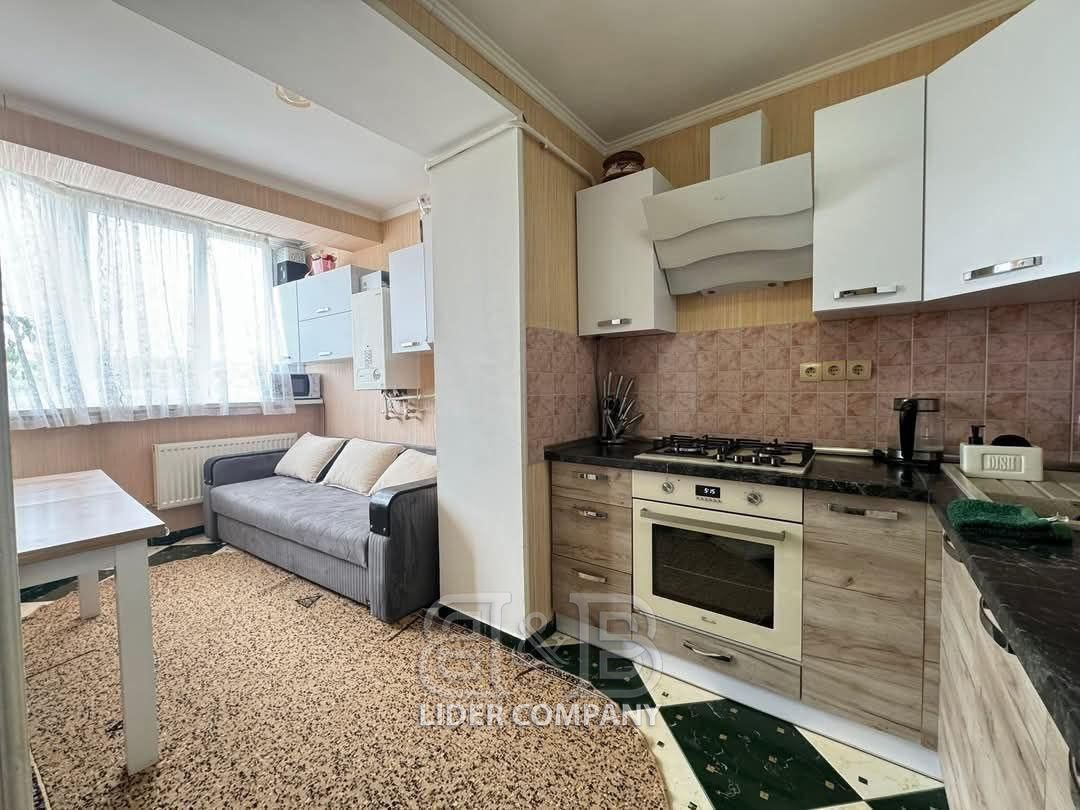 De vânzare apartament cu 1 cameră – Poșta Veche