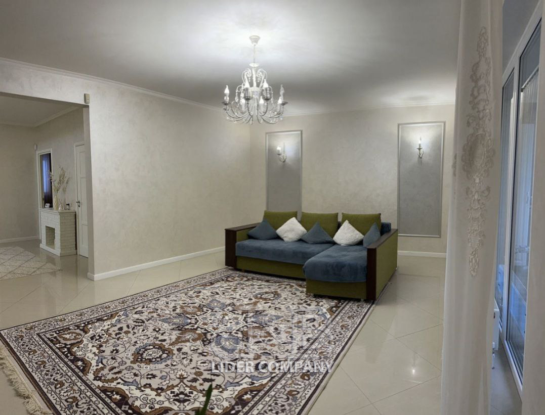 De vânzare apartament spațios - sectorul Rîșcani, Chișinău