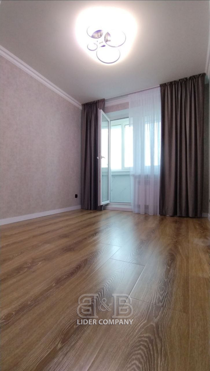 Apartament de vânzare – 3 camere, 80 mp | Str. Valea Crucii 6, Botanica