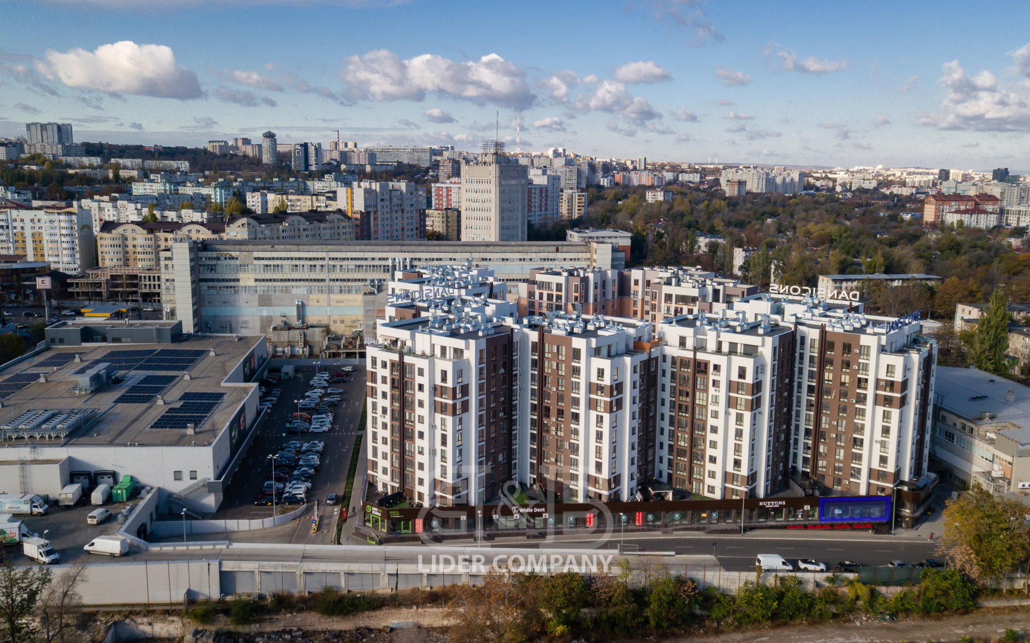 Spațiu Comercial de Închiriat 145 m² pe Prima Linie în Sectorul Botanica - str. Decebal